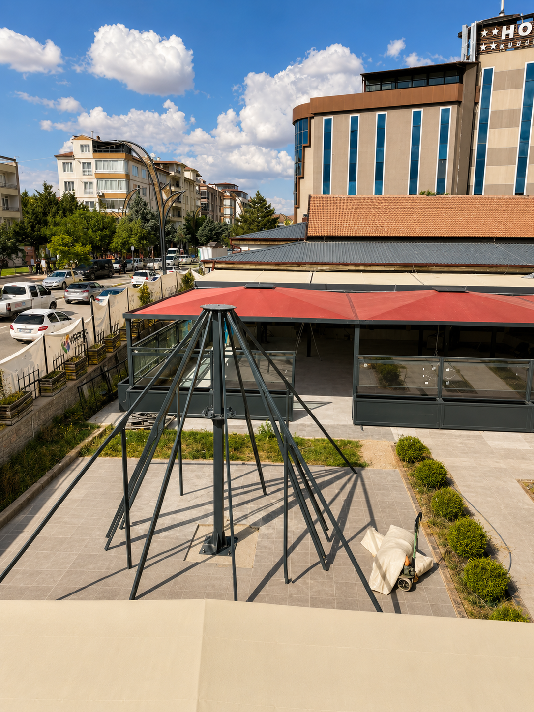 The Hunger, Aksaray